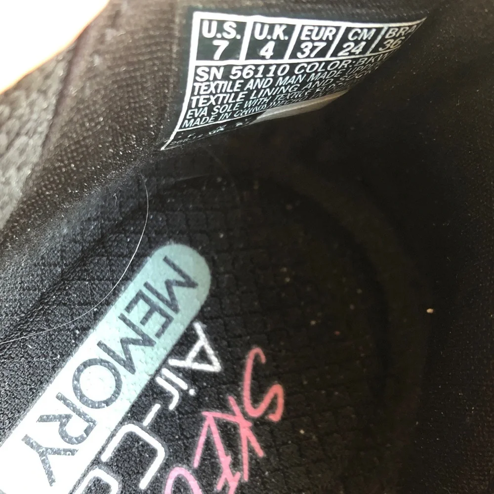 Sketchers black textile slip on shoes size 7 - Picture 5 of 5